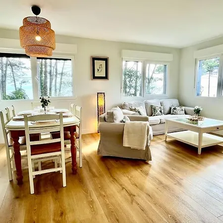 Holiday home Casa En La Playa Ribeira